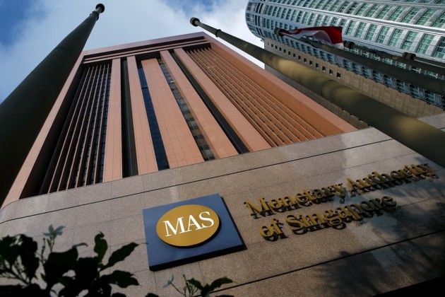 ЦБ Сингапура смягчил денежно-кредитную политику 