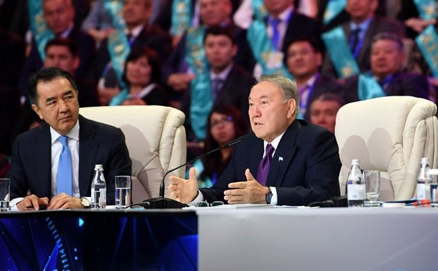 Нурсултан Назарбаев дал старт двум крупным предприятиям в Актюбинской области