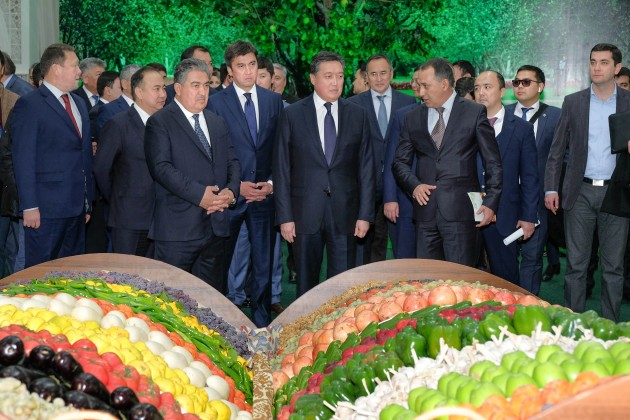 Астана и Ташкент подписали соглашение о взаимном признании виз
